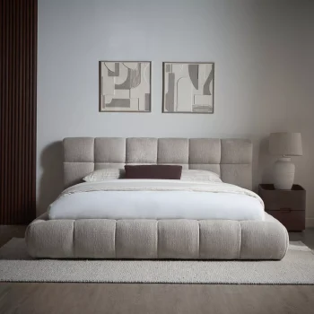 DreamLuxe Upholstered Platform king Bed 180 X 200