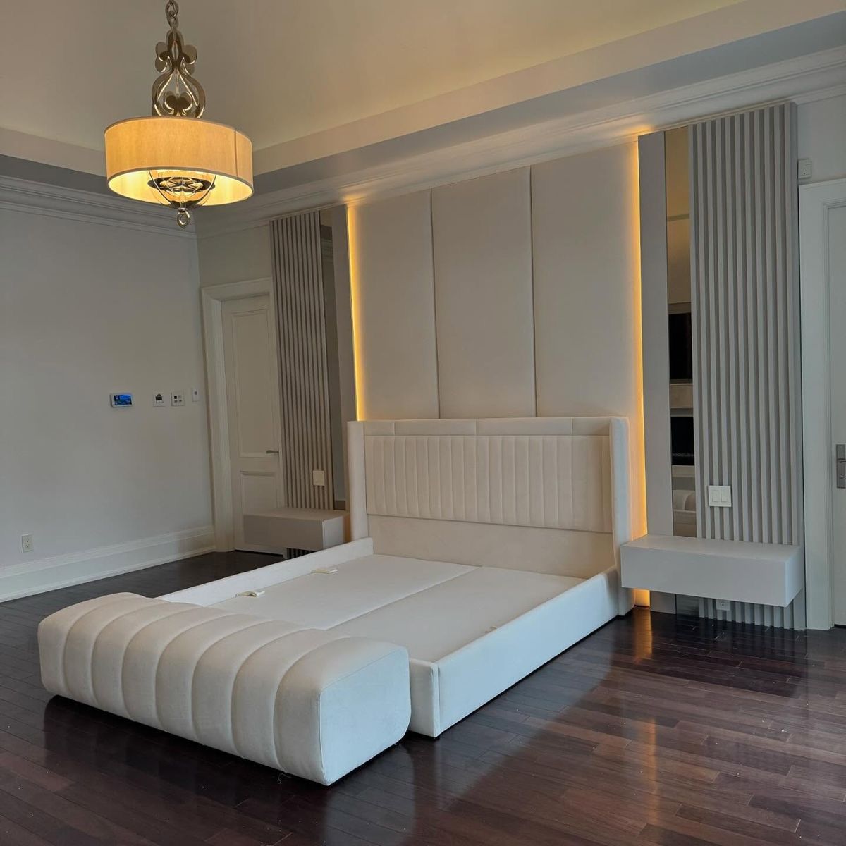 eloura Wall Panel Upholstered Bed eloura Wall Panel Upholstered Bed